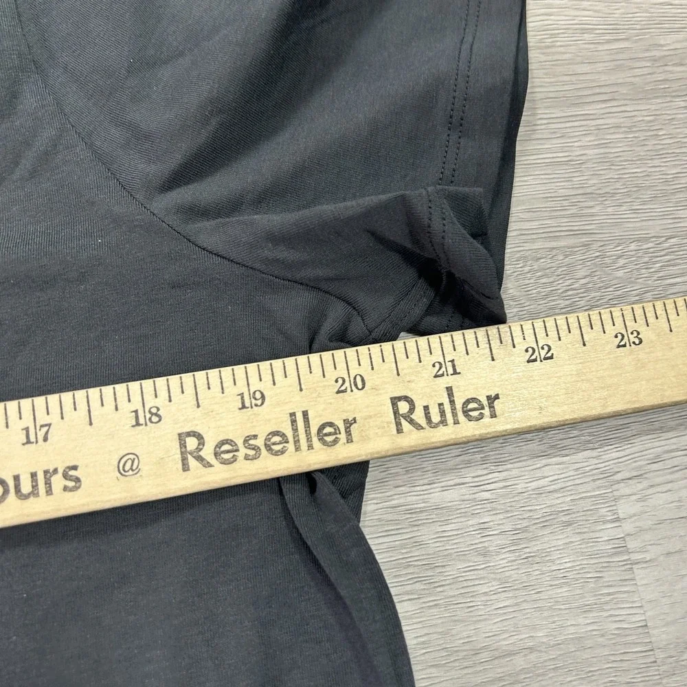 NWOT Set of 2 Lululemon Shirt Womens 10 Large Black Crew Neck Ladies Tee LW3EYDS